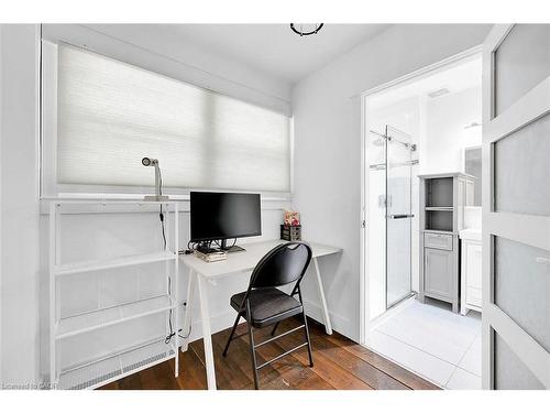 28 Marion Crescent, Dundas, ON - Indoor Photo Showing Office