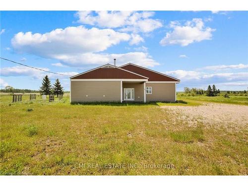 1632 Conc 2-3 Road, Cochrane, ON - Outdoor