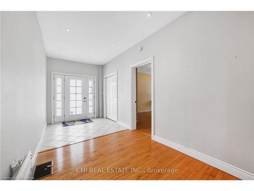 1632 Conc 2-3 Road, Cochrane, ON - Indoor Photo Showing Other Room