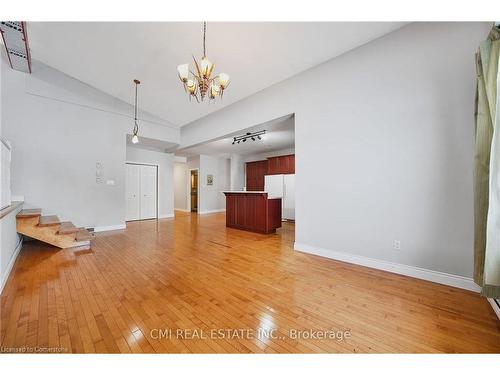 1632 Conc 2-3 Road, Cochrane, ON - Indoor Photo Showing Other Room