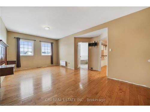 1632 Conc 2-3 Road, Cochrane, ON - Indoor Photo Showing Other Room