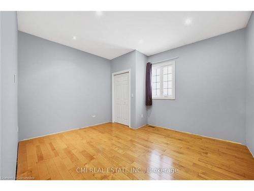 1632 Conc 2-3 Road, Cochrane, ON - Indoor Photo Showing Other Room