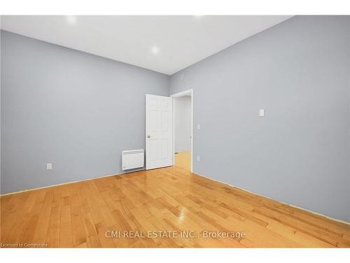 1632 Conc 2-3 Road, Cochrane, ON - Indoor Photo Showing Other Room