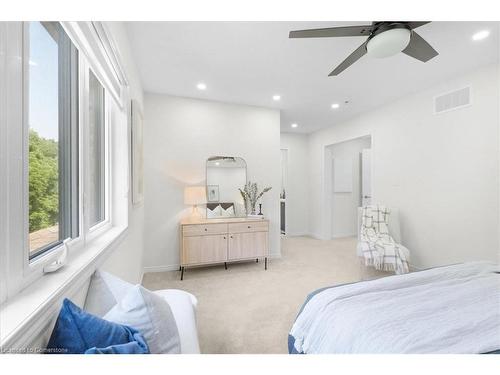 157 Cactus Crescent, Hamilton, ON - Indoor Photo Showing Bedroom