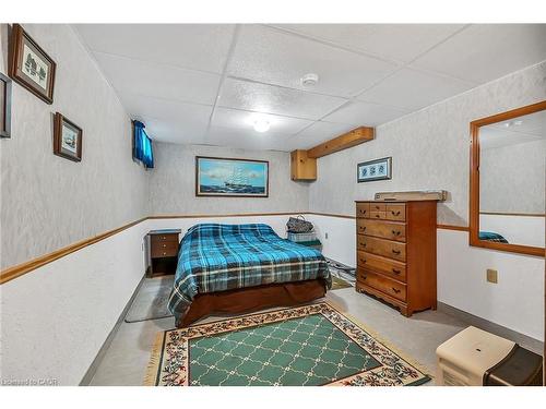 86 Lakeshore Road, Selkirk, ON - Indoor Photo Showing Bedroom