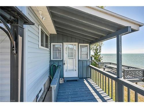 86 Lakeshore Road, Selkirk, ON - Outdoor With Exterior