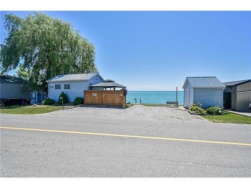 86 Lakeshore Road, Selkirk, ON - Outdoor