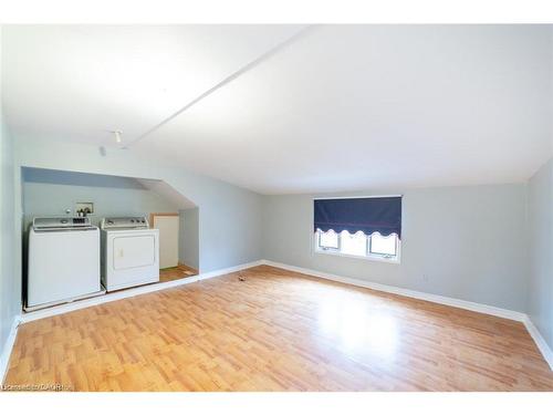 Upper-36 West 3Rd Street, Hamilton, ON - Indoor Photo Showing Other Room