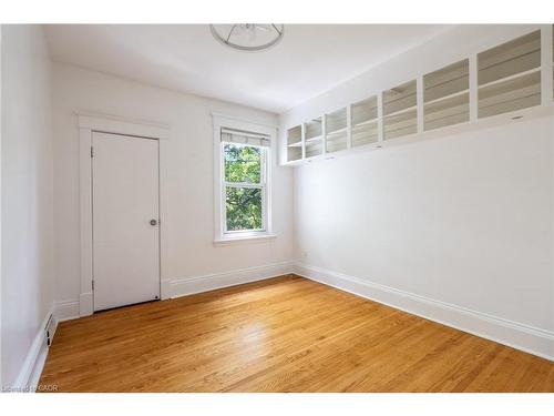 272 Stinson Crescent, Hamilton, ON - Indoor Photo Showing Other Room