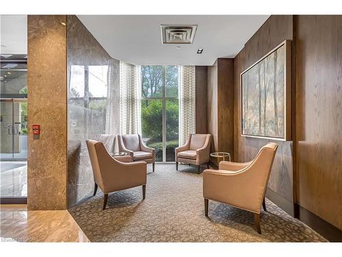 704-1800 The Collegeway, Mississauga, ON - Indoor