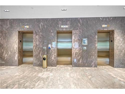 704-1800 The Collegeway, Mississauga, ON - Indoor