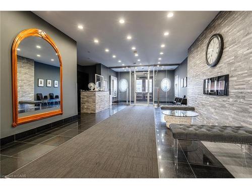 612-135 James Street S, Hamilton, ON - Indoor Photo Showing Other Room