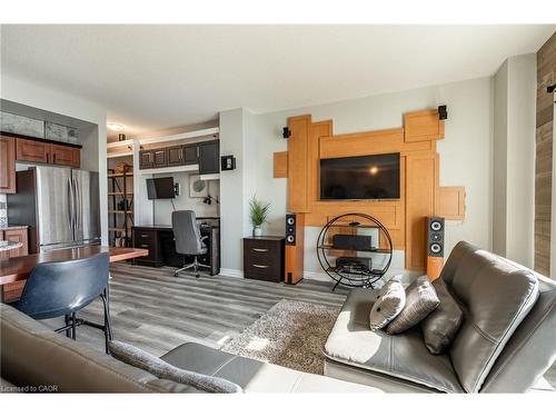 612-135 James Street S, Hamilton, ON - Indoor