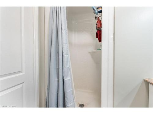 612-135 James Street S, Hamilton, ON - Indoor Photo Showing Bathroom