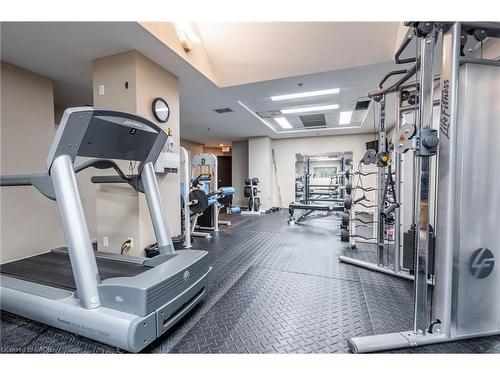 612-135 James Street S, Hamilton, ON - Indoor Photo Showing Gym Room