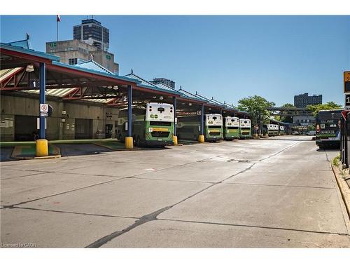 612-135 James Street S, Hamilton, ON - Outdoor