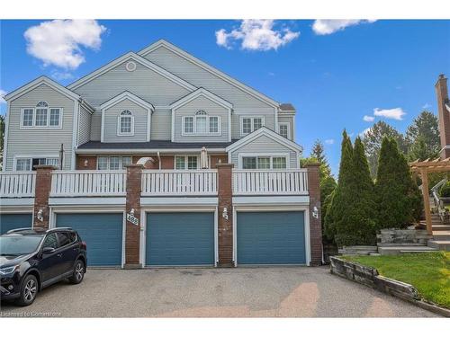 4-488 Beechwood Drive  Waterloo, ON N2T 2C3