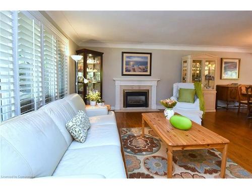 4131 Lorraine Crescent, Burlington, ON - Indoor Photo Showing Living Room With Fireplace