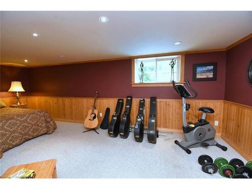 4131 Lorraine Crescent, Burlington, ON - Indoor Photo Showing Gym Room