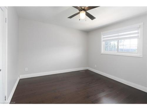 436 Goodram Drive, Burlington, ON - Indoor Photo Showing Other Room
