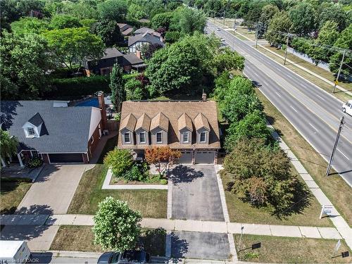 436 Goodram Drive, Burlington, ON - Outdoor