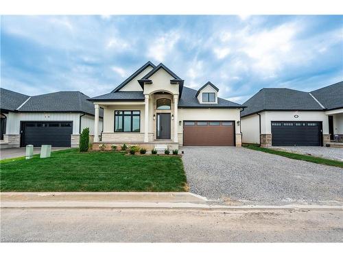 21 Oakley Drive, Niagara-On-The-Lake, ON - Outdoor With Facade
