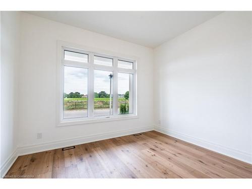 21 Oakley Drive, Niagara-On-The-Lake, ON - Indoor Photo Showing Other Room