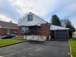 6476 Maranda Street  Niagara Falls, ON L2G 1Z7