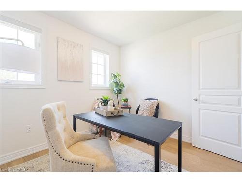83 Benedict Place, Hamilton, ON - Indoor Photo Showing Dining Room
