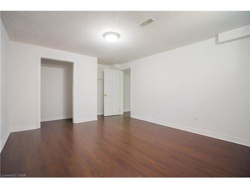 83 Benedict Place, Hamilton, ON - Indoor Photo Showing Other Room