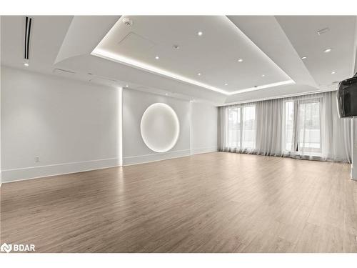 307-2007 James Street Street, Burlington, ON - Indoor Photo Showing Other Room