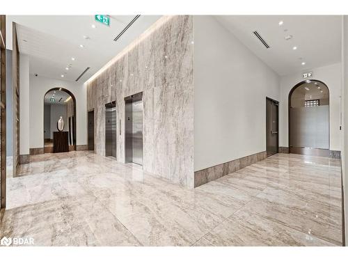 307-2007 James Street Street, Burlington, ON - Indoor Photo Showing Other Room