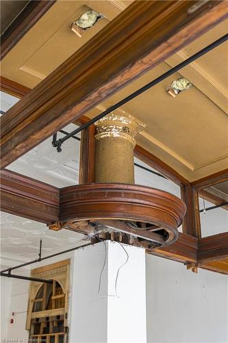 76-72 James Street N, Hamilton, ON 