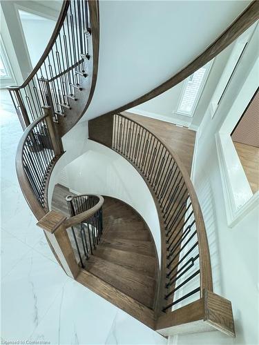 143 Klein Circle, Ancaster, ON - Indoor Photo Showing Other Room