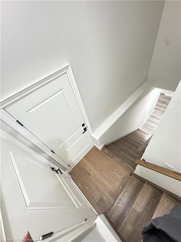 143 Klein Circle, Ancaster, ON - Indoor Photo Showing Other Room