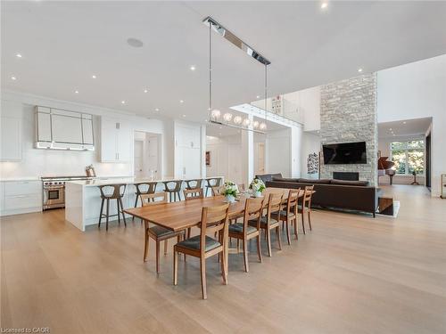 140 Secord Lane, Burlington, ON - Indoor Photo Showing Other Room