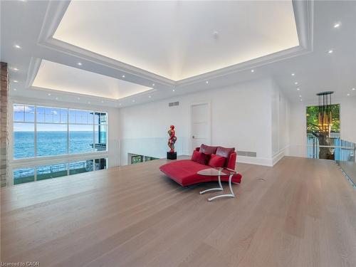 140 Secord Lane, Burlington, ON - Indoor Photo Showing Other Room