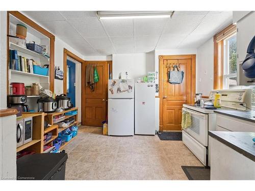 133 Joseph Street, Kitchener, ON - Indoor