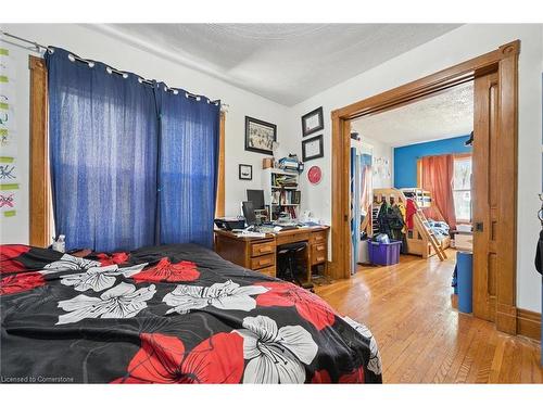 133 Joseph Street, Kitchener, ON - Indoor Photo Showing Bedroom