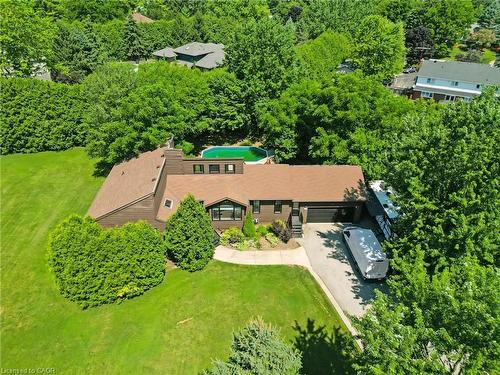 11 Weneil Drive, Freelton, ON - Outdoor