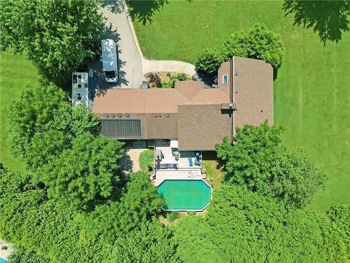 11 Weneil Drive, Freelton, ON - Outdoor