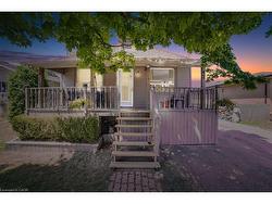 47 Worsley Road  Stoney Creek, ON L8E 2E9