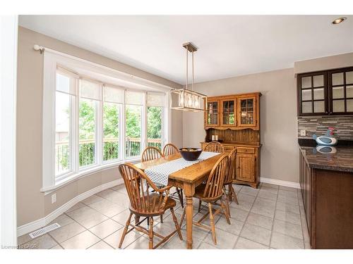 149 Dorchester Drive, Grimsby, ON - Indoor Photo Showing Dining Room