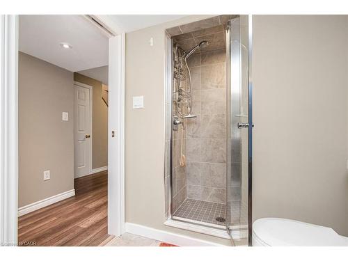 149 Dorchester Drive, Grimsby, ON - Indoor Photo Showing Bathroom