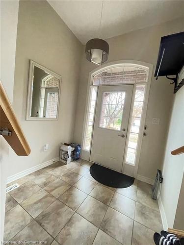 850 Mapleridge Street, London, ON - Indoor Photo Showing Other Room