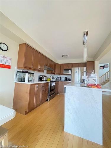 850 Mapleridge Street, London, ON - Indoor Photo Showing Kitchen