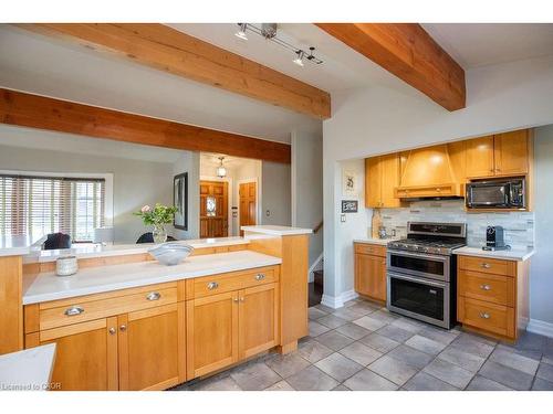 92 Auchmar Road, Hamilton, ON - Indoor Photo Showing Kitchen