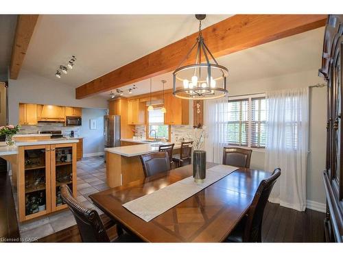 92 Auchmar Road, Hamilton, ON - Indoor Photo Showing Dining Room