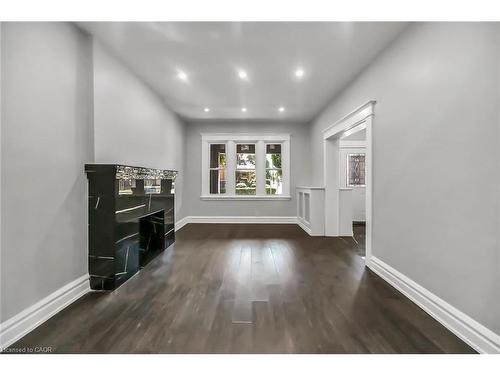 172 Sherman Avenue S, Hamilton, ON - Indoor