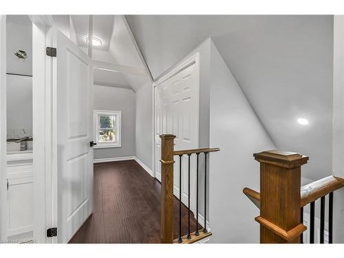 172 Sherman Avenue S, Hamilton, ON - Indoor Photo Showing Other Room